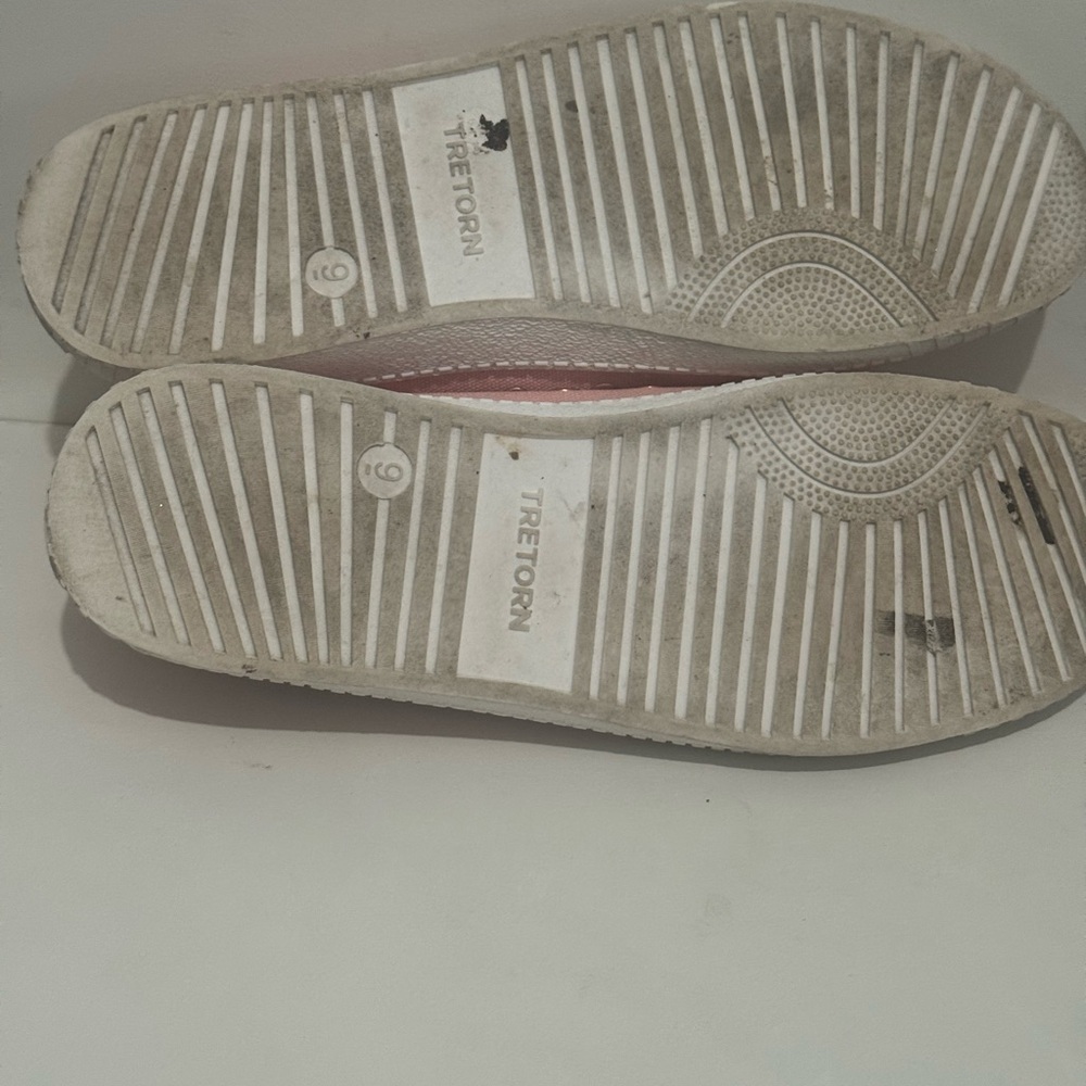 Tretorn Nylite Plus Sneaker color:pink  size 9 - Picture 6 of 6